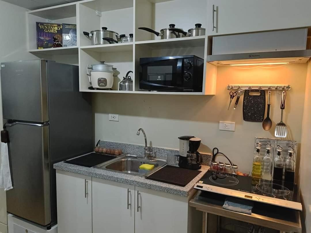 Budget Accommodation Holland Park Condominium Southwoods Binan Laguna Jalang Экстерьер фото
