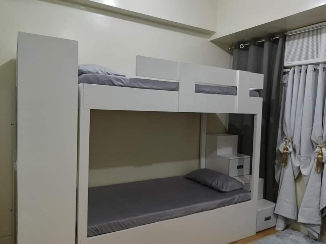 Budget Accommodation Holland Park Condominium Southwoods Binan Laguna Jalang Экстерьер фото